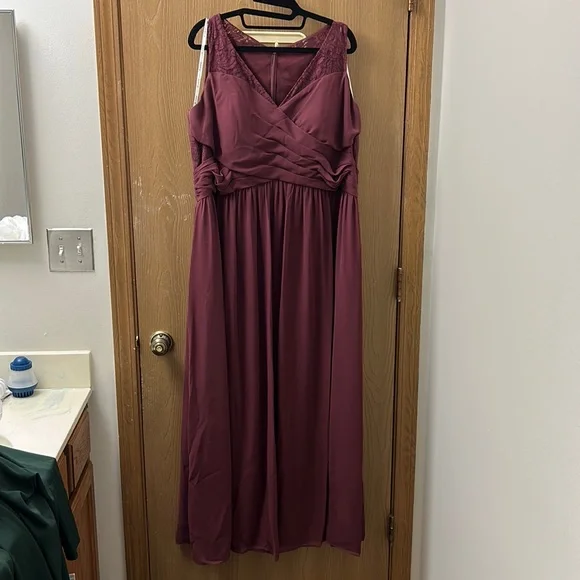 Jasmine Galleria Floor Length Burgundy Formal Dress - Picture 1 of 6